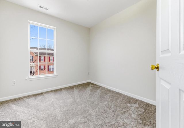 341 CONCETTA DR, Mount Royal, NJ 08061