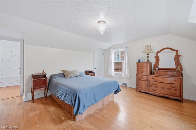 4026 Euclid Boulevard, Youngstown, OH 44512