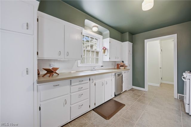 4026 Euclid Boulevard, Youngstown, OH 44512