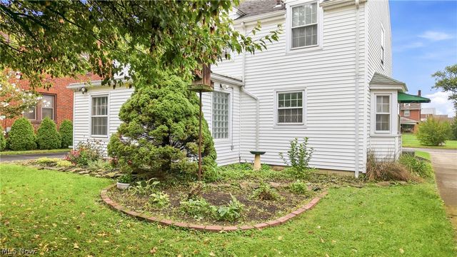 4026 Euclid Boulevard, Youngstown, OH 44512
