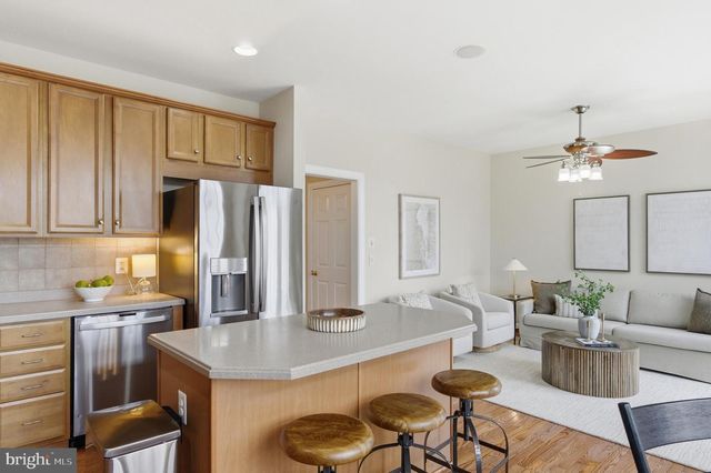 8002 SAMUEL WALLIS ST, Lorton, VA 22079