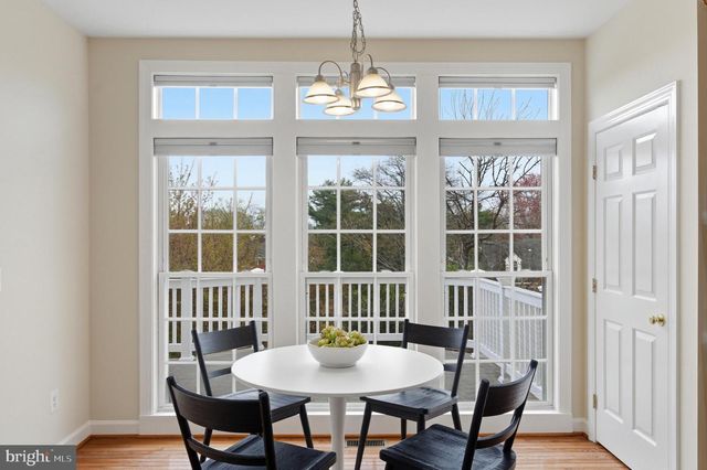 8002 SAMUEL WALLIS ST, Lorton, VA 22079