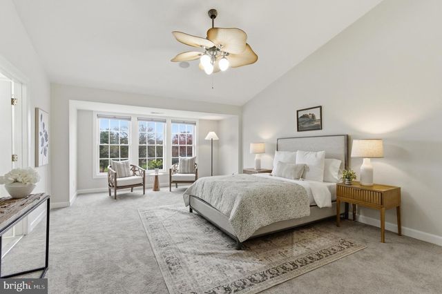 8002 SAMUEL WALLIS ST, Lorton, VA 22079