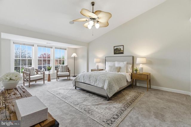 8002 SAMUEL WALLIS ST, Lorton, VA 22079