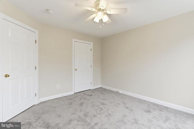 8002 SAMUEL WALLIS ST, Lorton, VA 22079