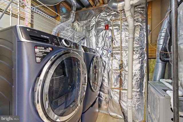 8002 SAMUEL WALLIS ST, Lorton, VA 22079