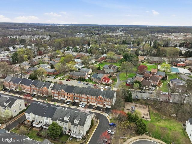 8002 SAMUEL WALLIS ST, Lorton, VA 22079