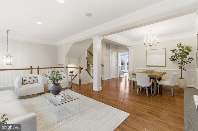 8002 SAMUEL WALLIS ST, Lorton, VA 22079