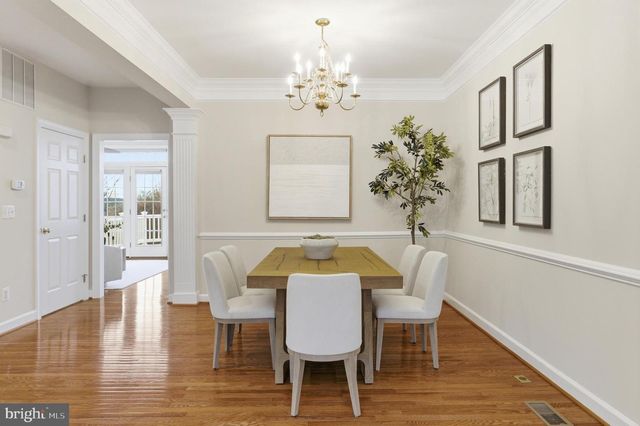 8002 SAMUEL WALLIS ST, Lorton, VA 22079