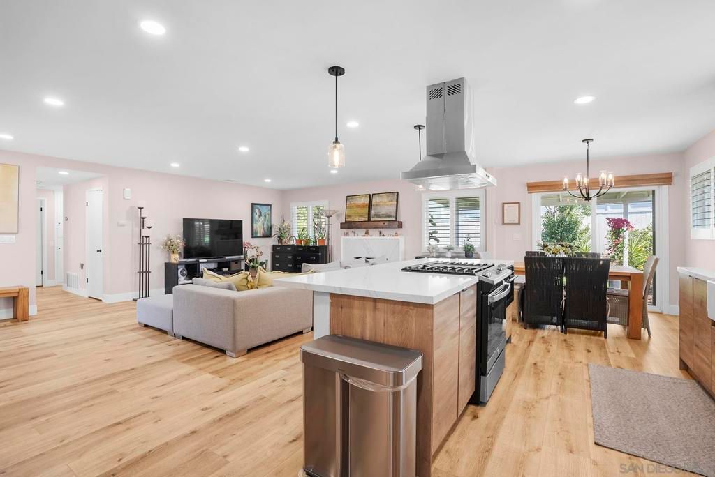 16958 Hierba, San Diego, CA 92128 — photo 5
