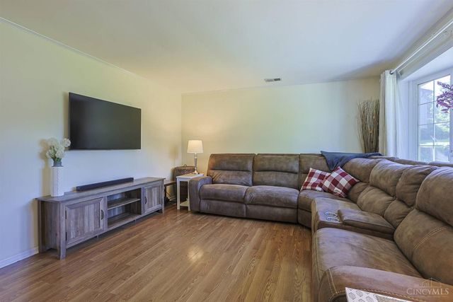 5310 E Kemper Road, Sharonville, OH 45241