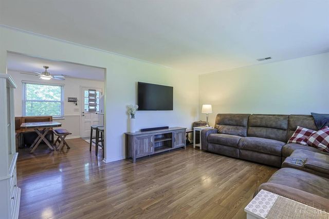 5310 E Kemper Road, Sharonville, OH 45241