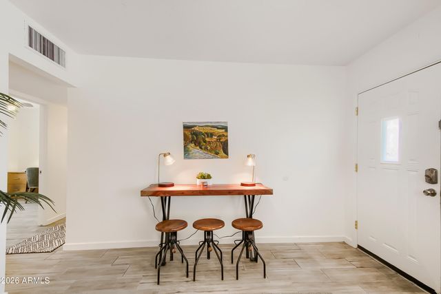 800 W Howe Street, Tempe, AZ 85281