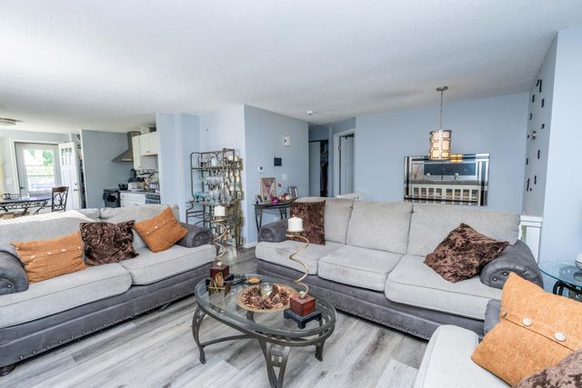 6835 Alexdon Court, Reynoldsburg, OH 43068