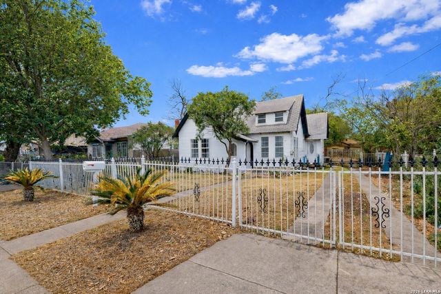 3019 W Houston, San Antonio, TX 78207