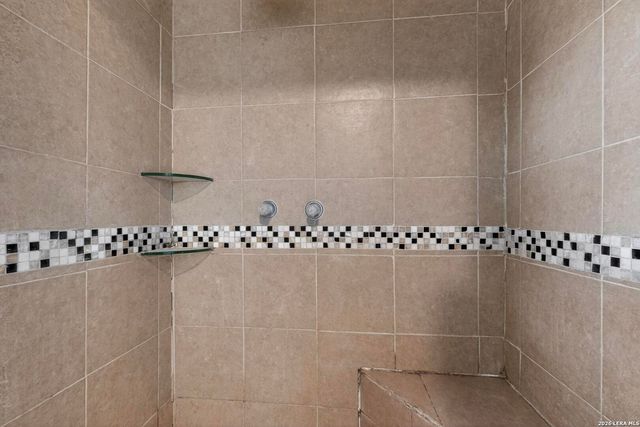 3019 W Houston, San Antonio, TX 78207