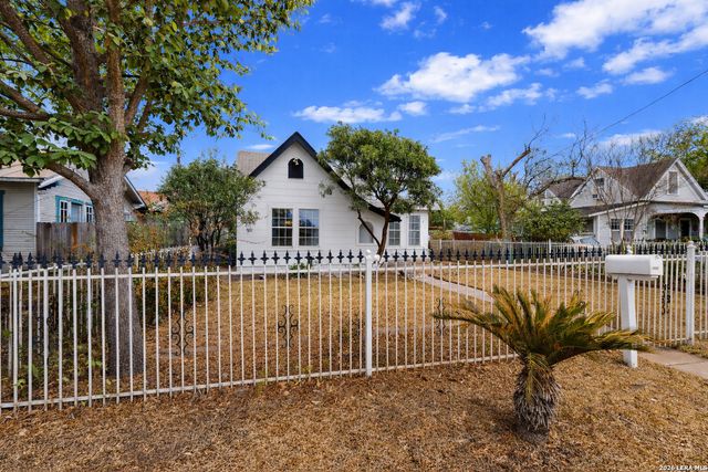 3019 W Houston, San Antonio, TX 78207