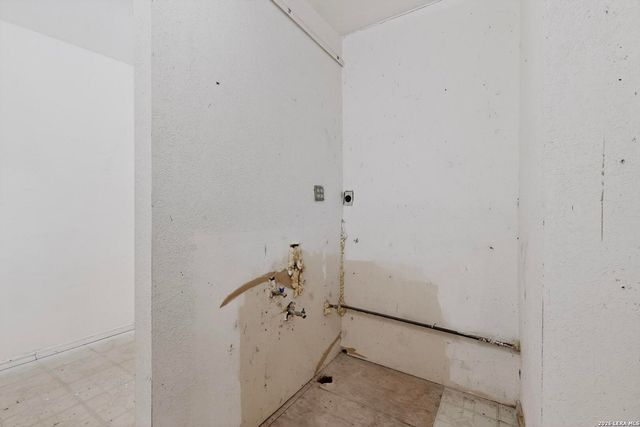 3019 W Houston, San Antonio, TX 78207