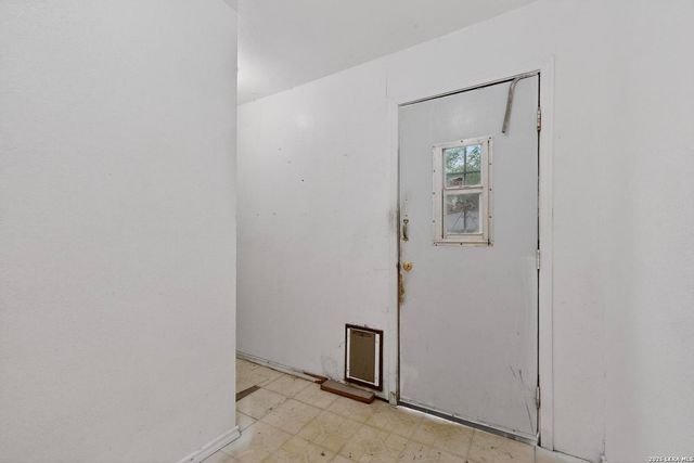 3019 W Houston, San Antonio, TX 78207