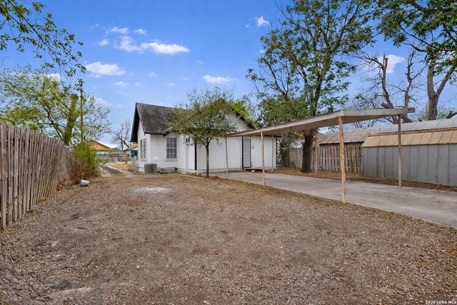 3019 W Houston, San Antonio, TX 78207