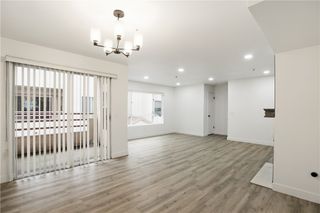 8744 Burnet Avenue 14, North Hills (los Angeles), CA 91343