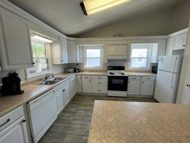 872 S Waccamaw Dr., Murrells Inlet, SC 29576
