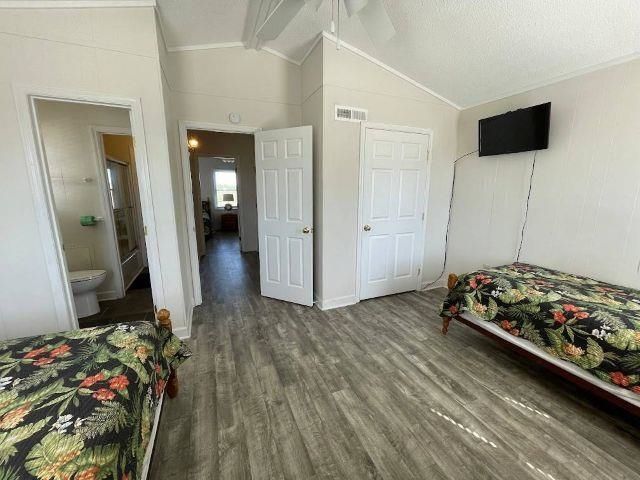 872 S Waccamaw Dr., Murrells Inlet, SC 29576