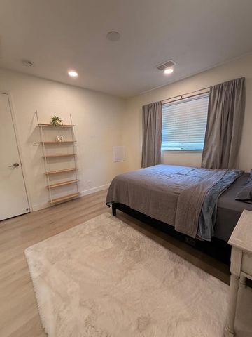 1215 Permata Court, San Jose, CA 95116