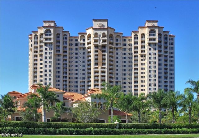 6597 NICHOLAS BLVD 1101, Naples, FL 34108