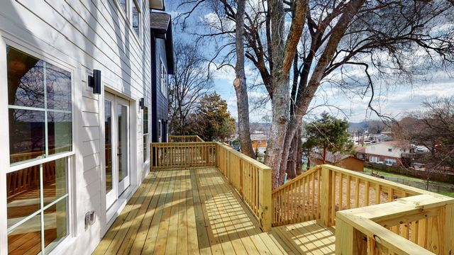 267 Paragon Mills Rd, Nashville, TN 37211