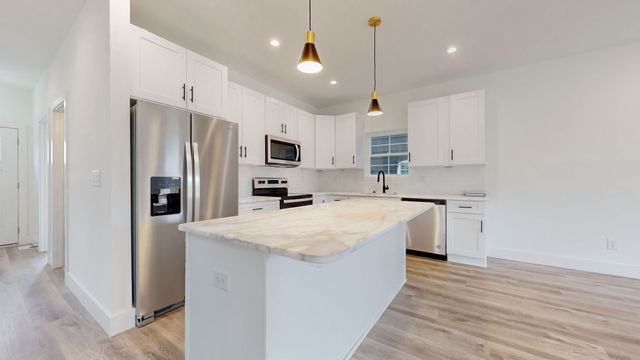 267 Paragon Mills Rd, Nashville, TN 37211
