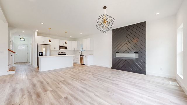 267 Paragon Mills Rd, Nashville, TN 37211