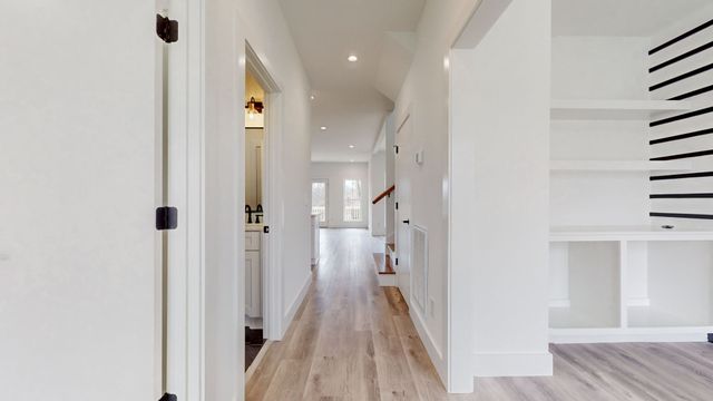267 Paragon Mills Rd, Nashville, TN 37211