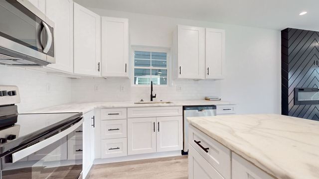 267 Paragon Mills Rd, Nashville, TN 37211