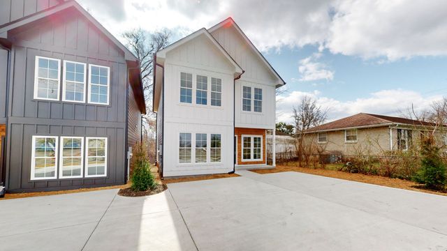 267 Paragon Mills Rd, Nashville, TN 37211