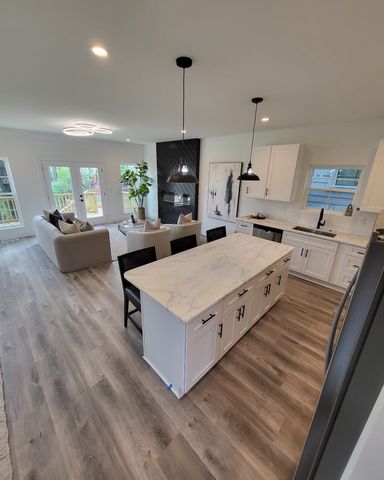 267 Paragon Mills Rd, Nashville, TN 37211