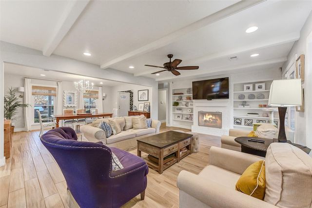 5323 Rutherglenn Drive, Houston, TX 77096