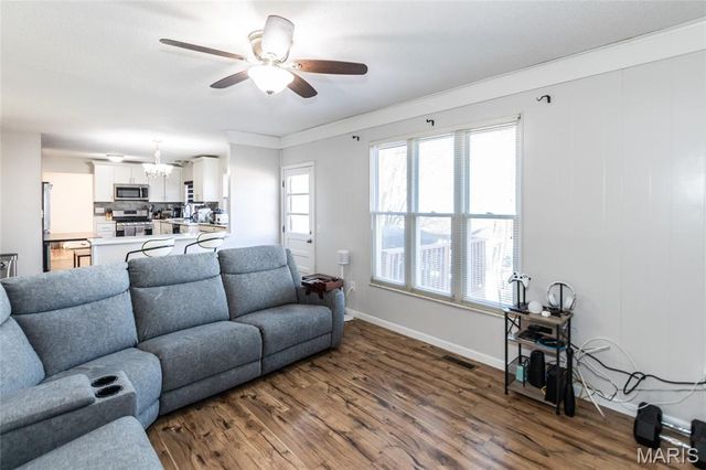 1230 Summit Meadows Drive, Fenton, MO 63026