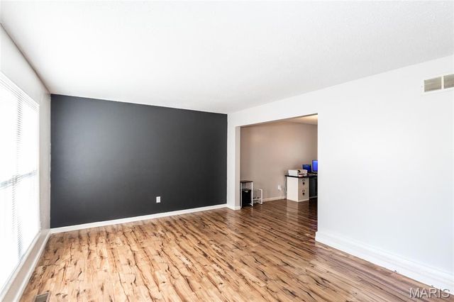 1230 Summit Meadows Drive, Fenton, MO 63026