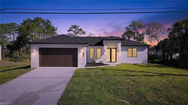 205 E 15th ST, Lehigh Acres, FL 33972