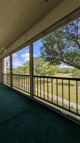 6080 NW 44th Street 305, Lauderhill, FL 33319
