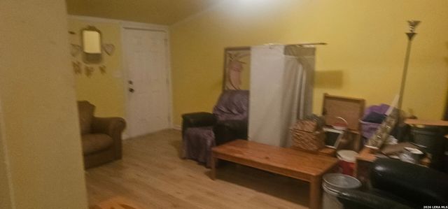 915 NOVELLA, Adkins, TX 78101