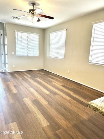 4168 S MARIPOSA Drive, Gilbert, AZ 85297