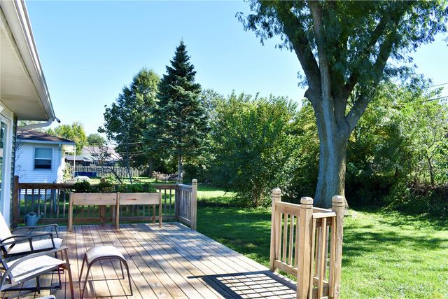 2165 Country Club Drive, Marion, IA 52302