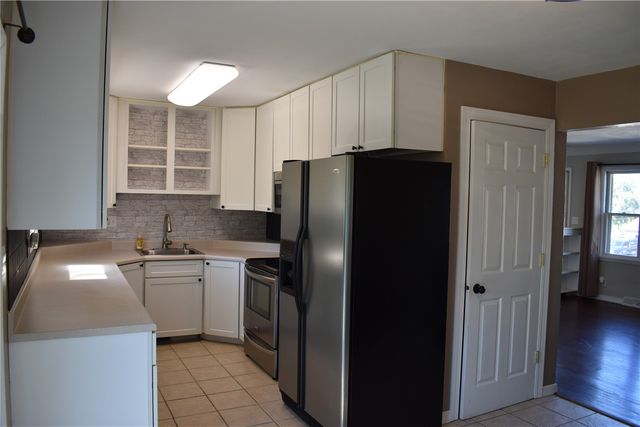 2165 Country Club Drive, Marion, IA 52302