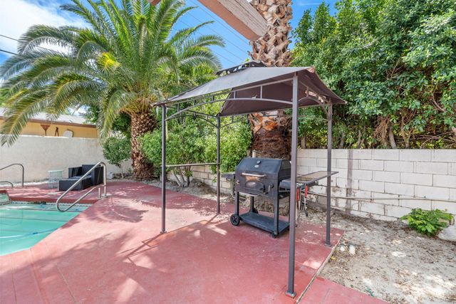 31320 Avenida Ximino, Cathedral City, CA 92234