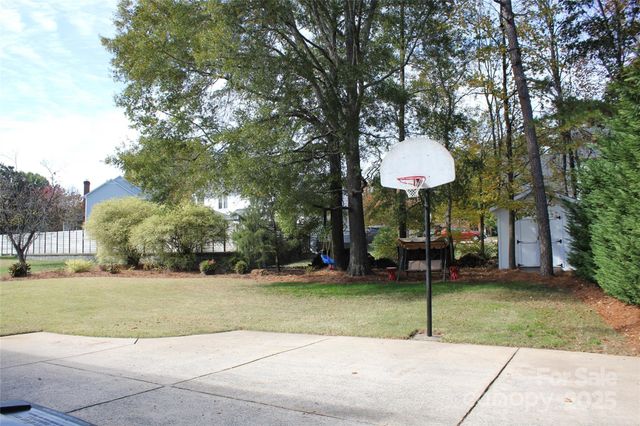 2775 Lamplighter Drive, Kannapolis, NC 28081