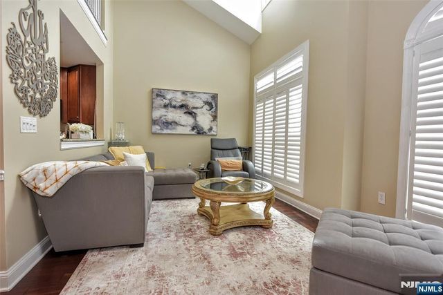 3A Forshee Circle 3A, Montvale, NJ 07645