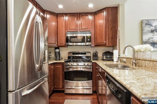 3A Forshee Circle 3A, Montvale, NJ 07645