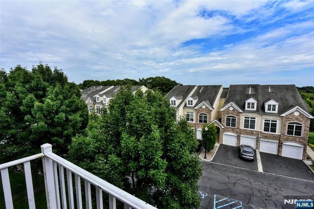 3A Forshee Circle 3A, Montvale, NJ 07645